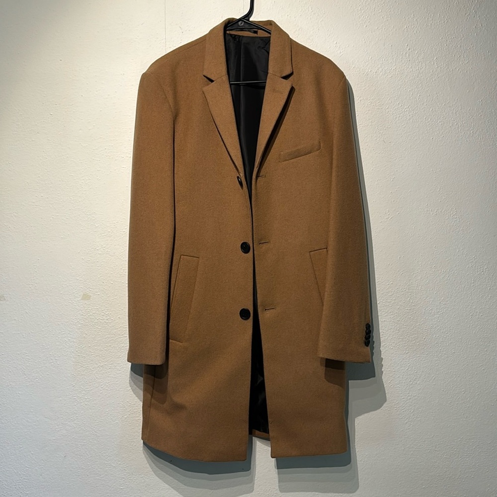 H&M men’s camel coat 38r